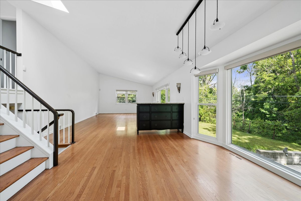 1119 Hampton Court Deerfield, IL 60015 - Photo 14 of 31