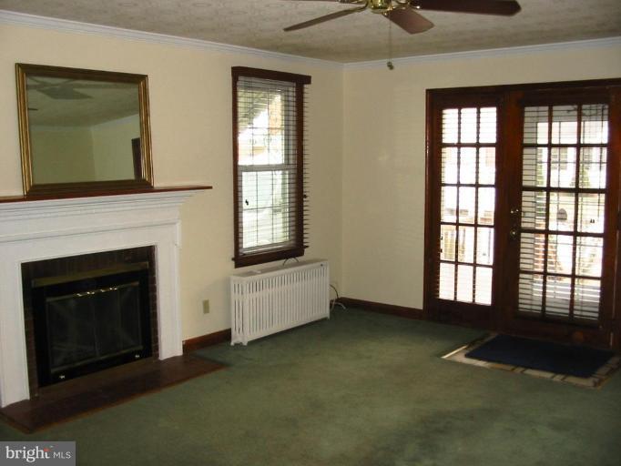 316 Nicholson Road Essex, MD 21221 - Photo 3 of 15 Living Room #2