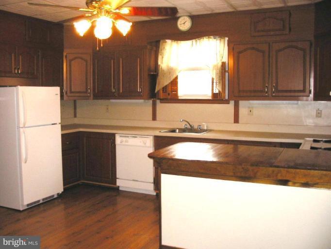 316 Nicholson Road Essex, MD 21221 - Photo 6 of 15 Kitchen #2