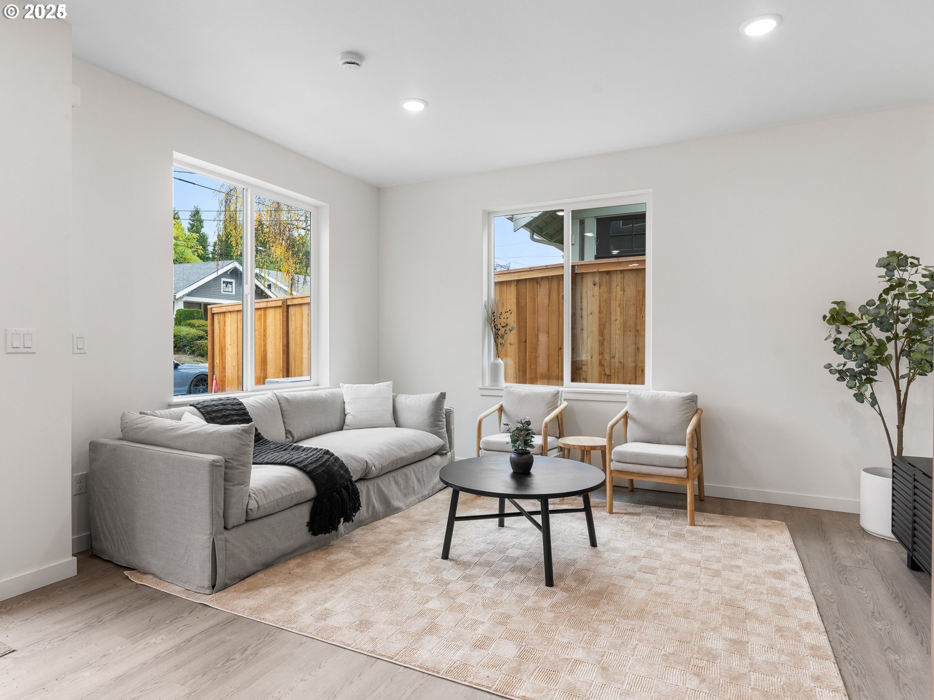2425 Northeast Alberta Street Portland, OR 97211 - Photo 16 of 44