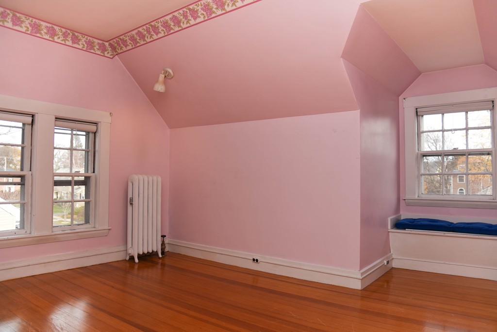 48 Garfield Road Melrose, MA 02176 - Photo 22 of 30 Gallery Image 22