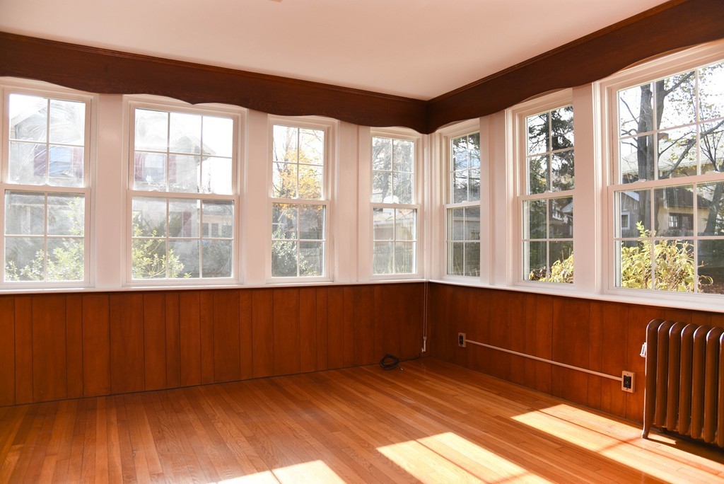 48 Garfield Road Melrose, MA 02176 - Photo 7 of 30 Gallery Image 7