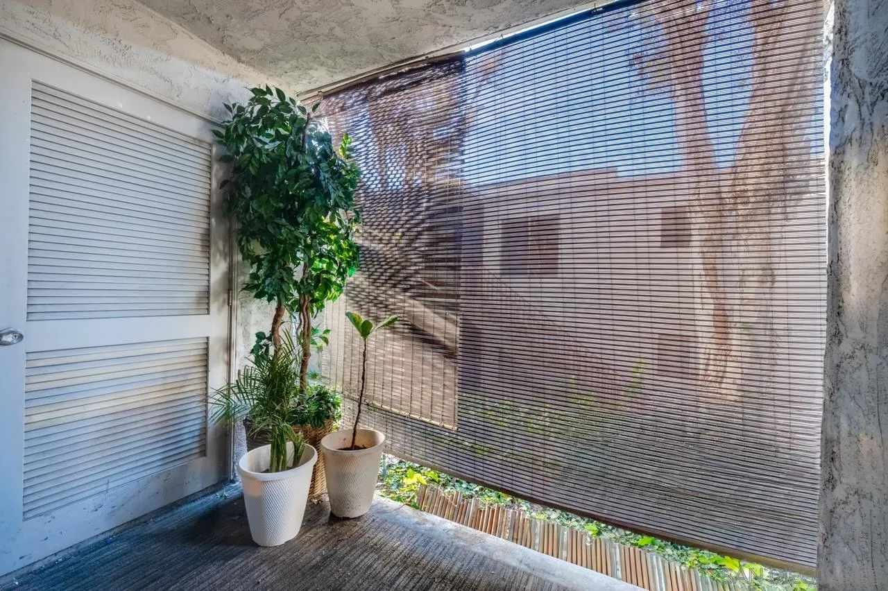 6725 Mission Gorge Road, Unit 101B San Diego, CA 92120 - Photo 16 of 22 Patio/Deck