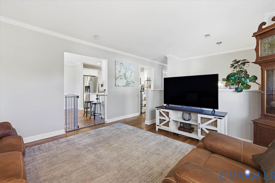 4313 Milsmith Road Chester, VA 23831 - Photo 5 of 33