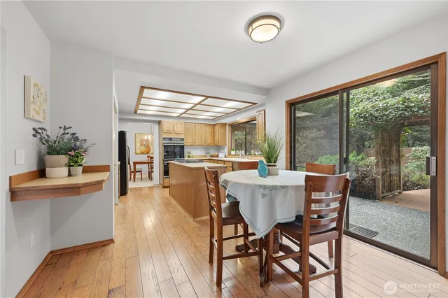 $950,000 | 6520 146th Street Southwest, Edmonds, WA 98026