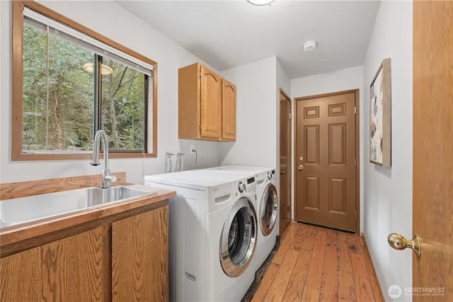 $950,000 | 6520 146th Street Southwest, Edmonds, WA 98026