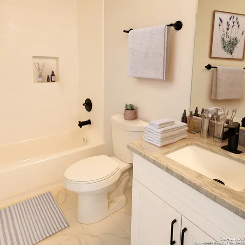 $489,900 | 2292 Waterfront Park Drive, Canyon Lake, TX 78133