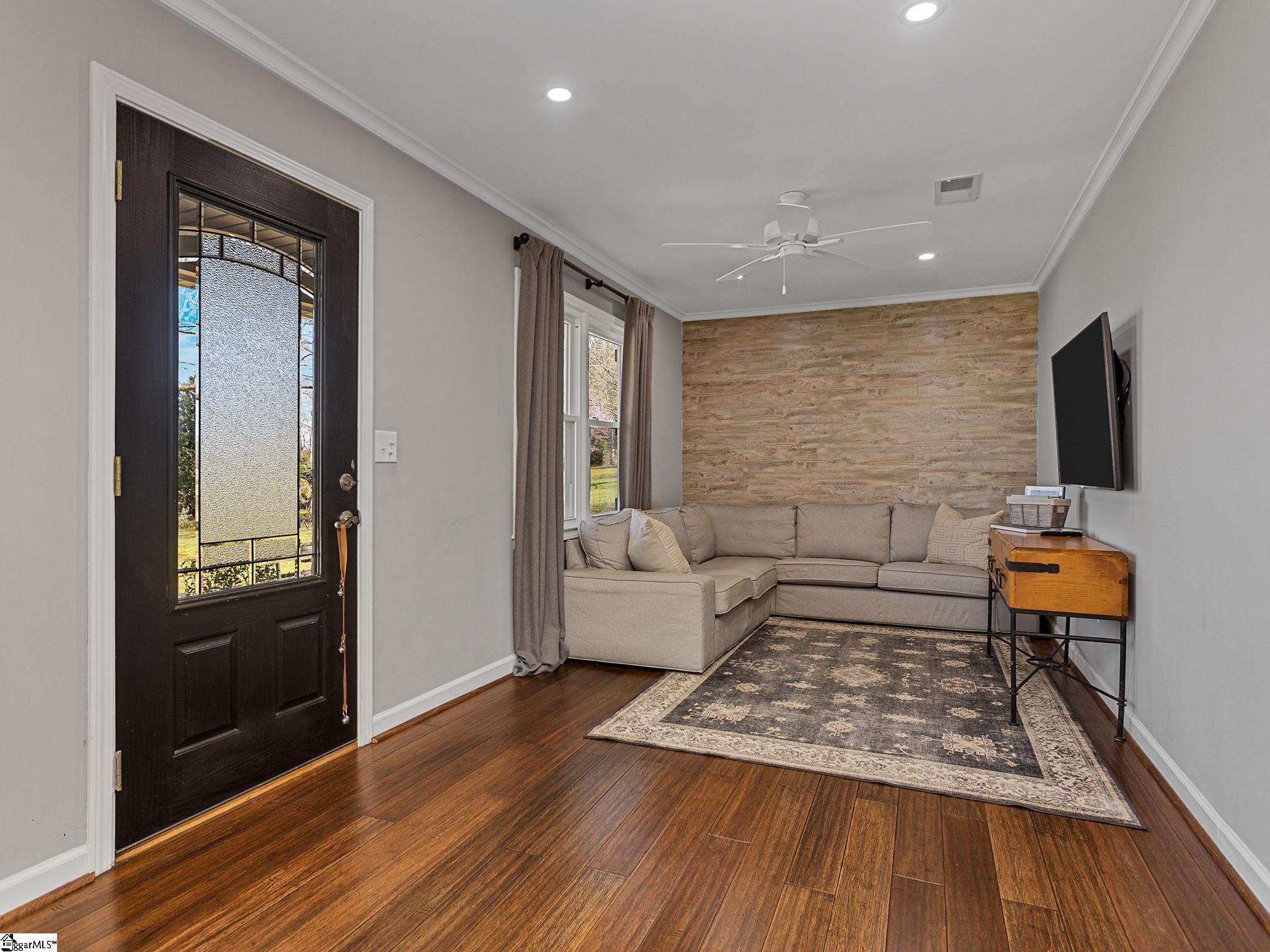 285 Nodine Road Campobello, SC 29322 - Photo 4 of 36 Gallery Image 4