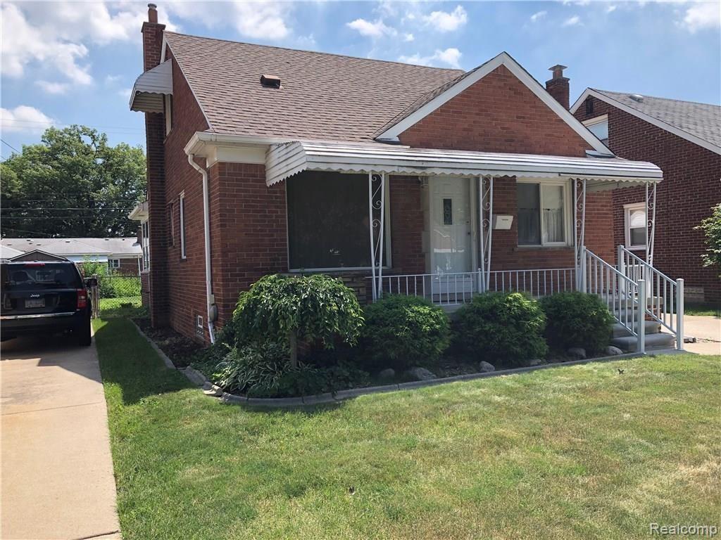 9285 Rosedale Boulevard Allen Park, MI 48101 - Photo 2 of 38 IMG_1131.jpg