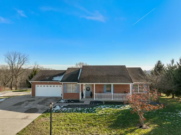 $422,500 | 10616 Trevor Drive, Aurora, IN 47001