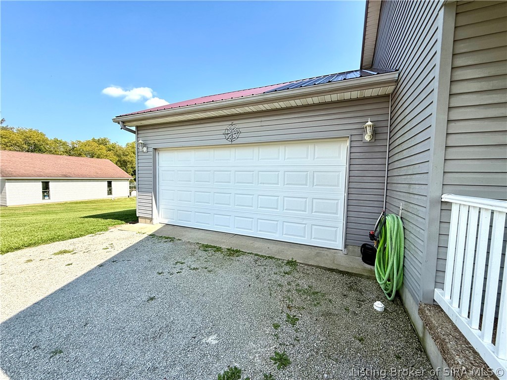 16512 Clapp Road Otisco, IN 47163 - Photo 6 of 44 Gallery Image 6