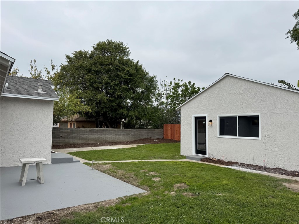459 Pamela Road Duarte, CA 91010 - Photo 3 of 18 a view of a backyard with a trampoline