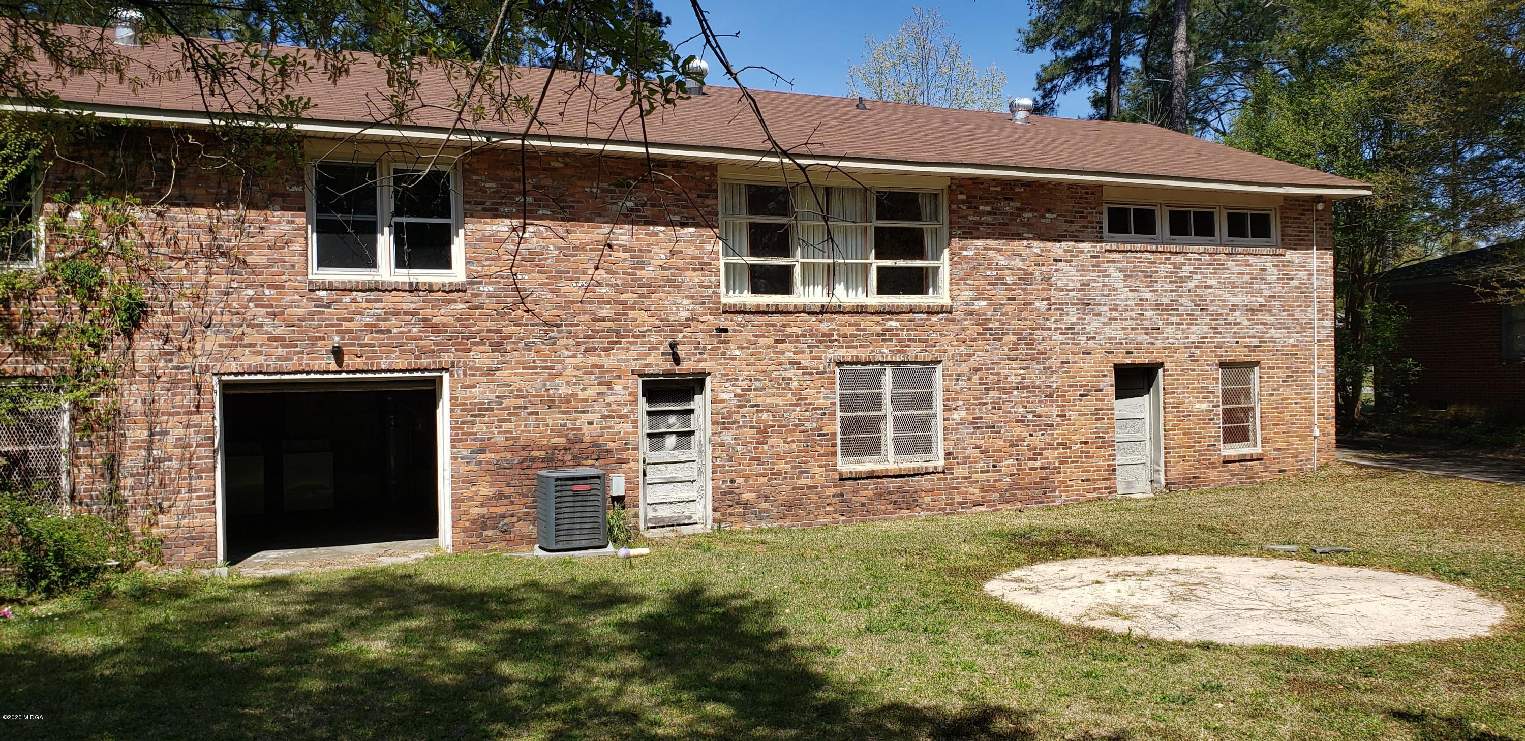 2884 Riverview Road Macon, GA 31204 - Photo 10 of 10 20190403_143752