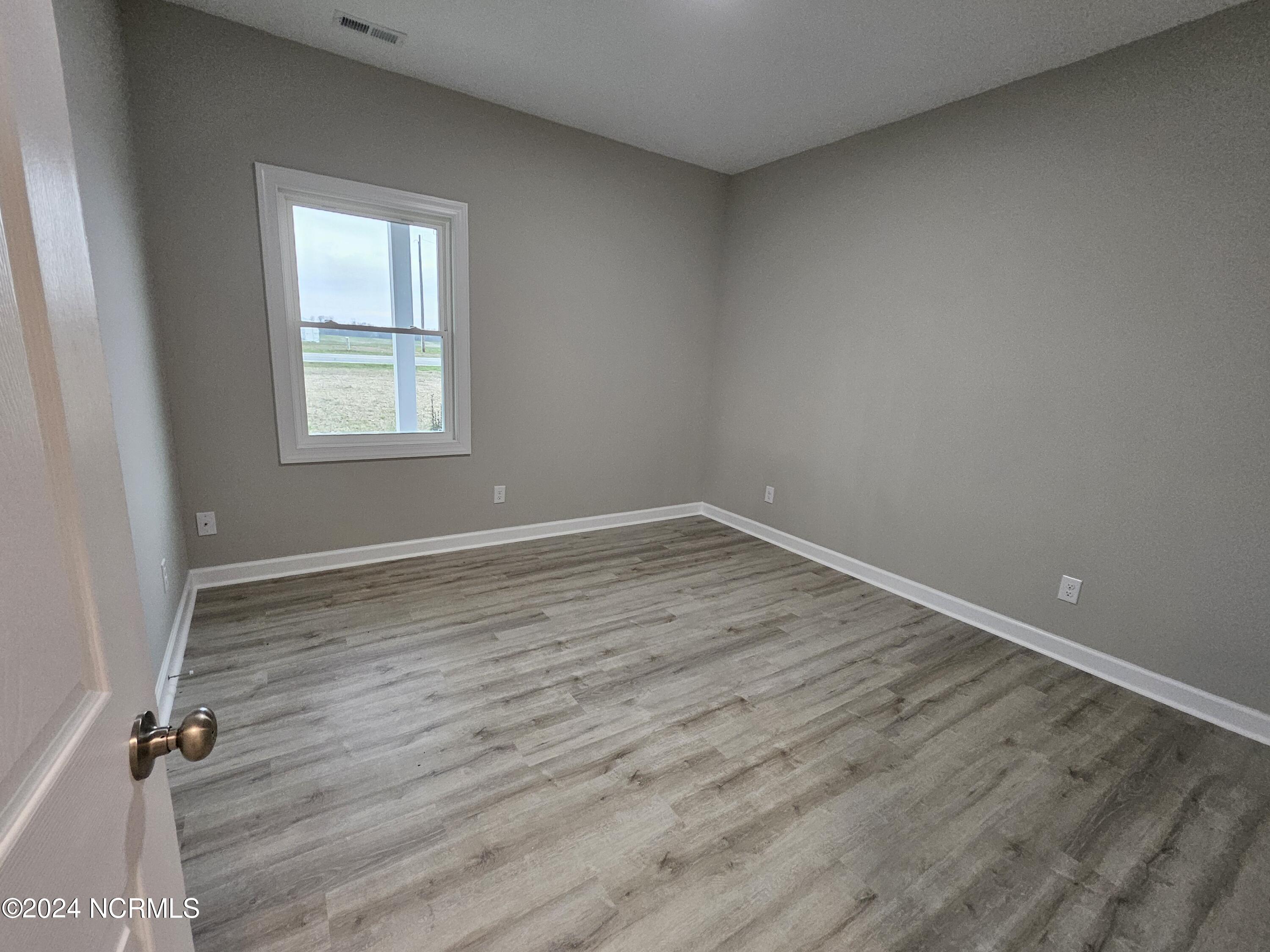 1015 Oberry Road Dudley, NC 28333 - Photo 19 of 26 2nd Guest Bedroom