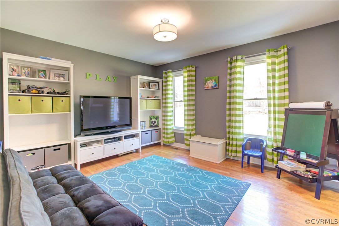 851 Dispatch Road Quinton, VA 23141 - Photo 8 of 36 Gallery Image 8