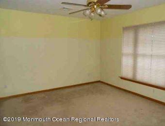 89 Savannah Road Jackson, NJ 08527 - Photo 9 of 14 9