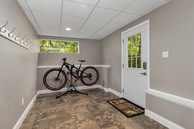 $1,475,000 | 8 Winterberry Lane, North Hampton, NH 03862