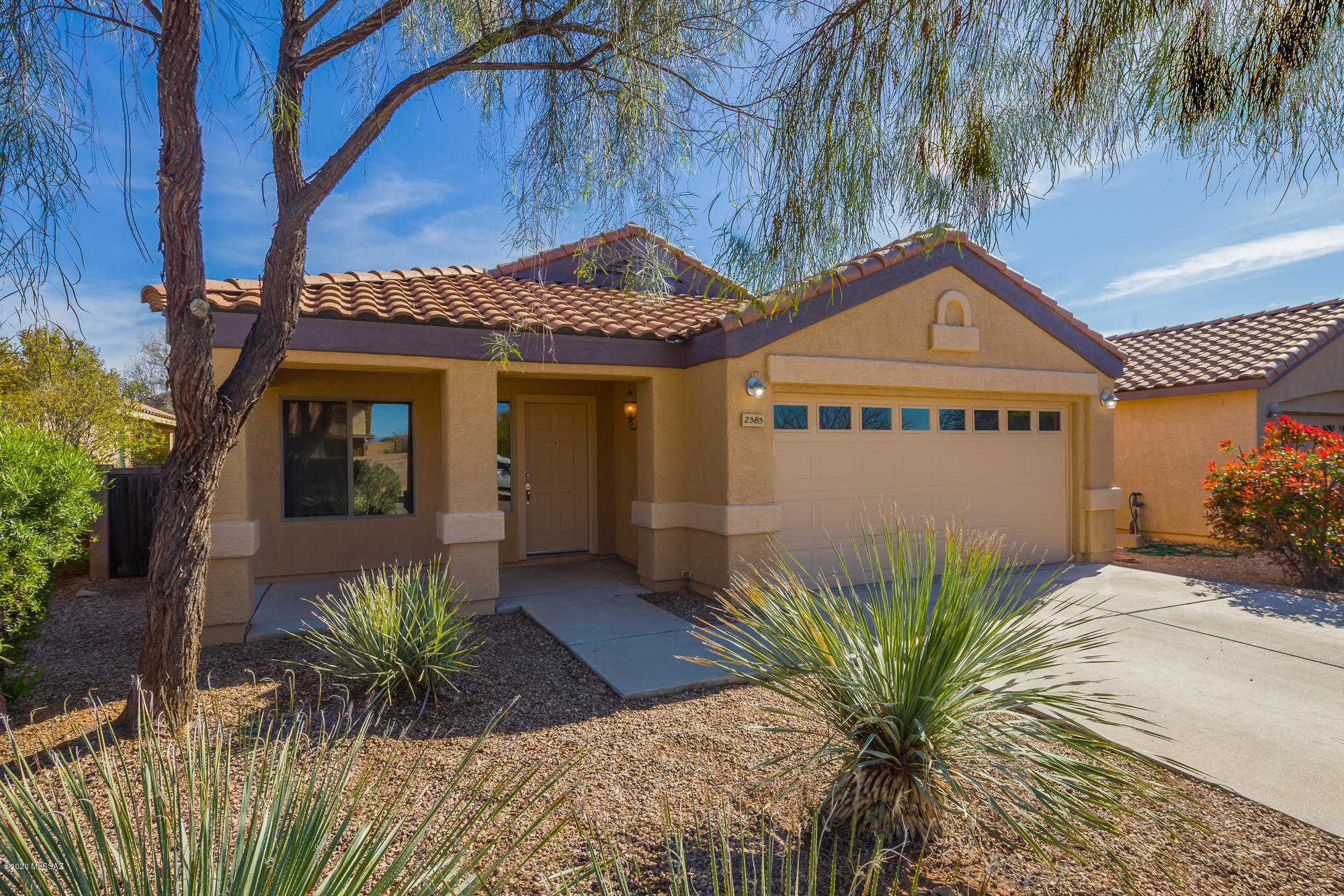 2383 West Golden Hills Road Tucson, AZ 85745 - Photo 3 of 24 Gallery Image 3