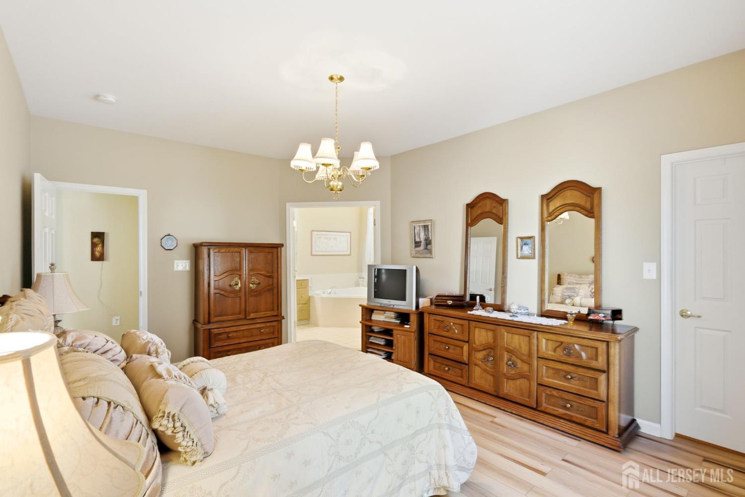 16 Barbaras Way Jackson, NJ 08527 - Photo 28 of 40