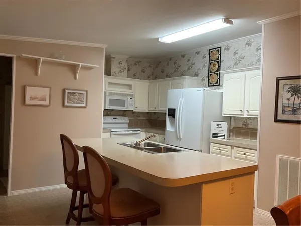 a close view of washer and dryer