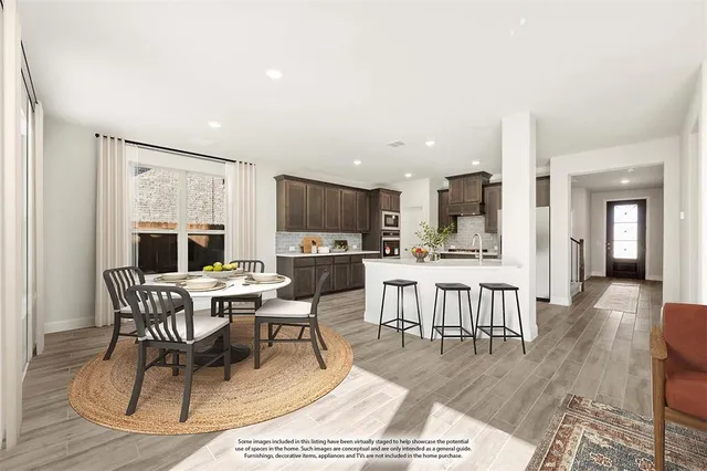 $528,000 | 816 Yosemite Drive, DeSoto, TX 75115