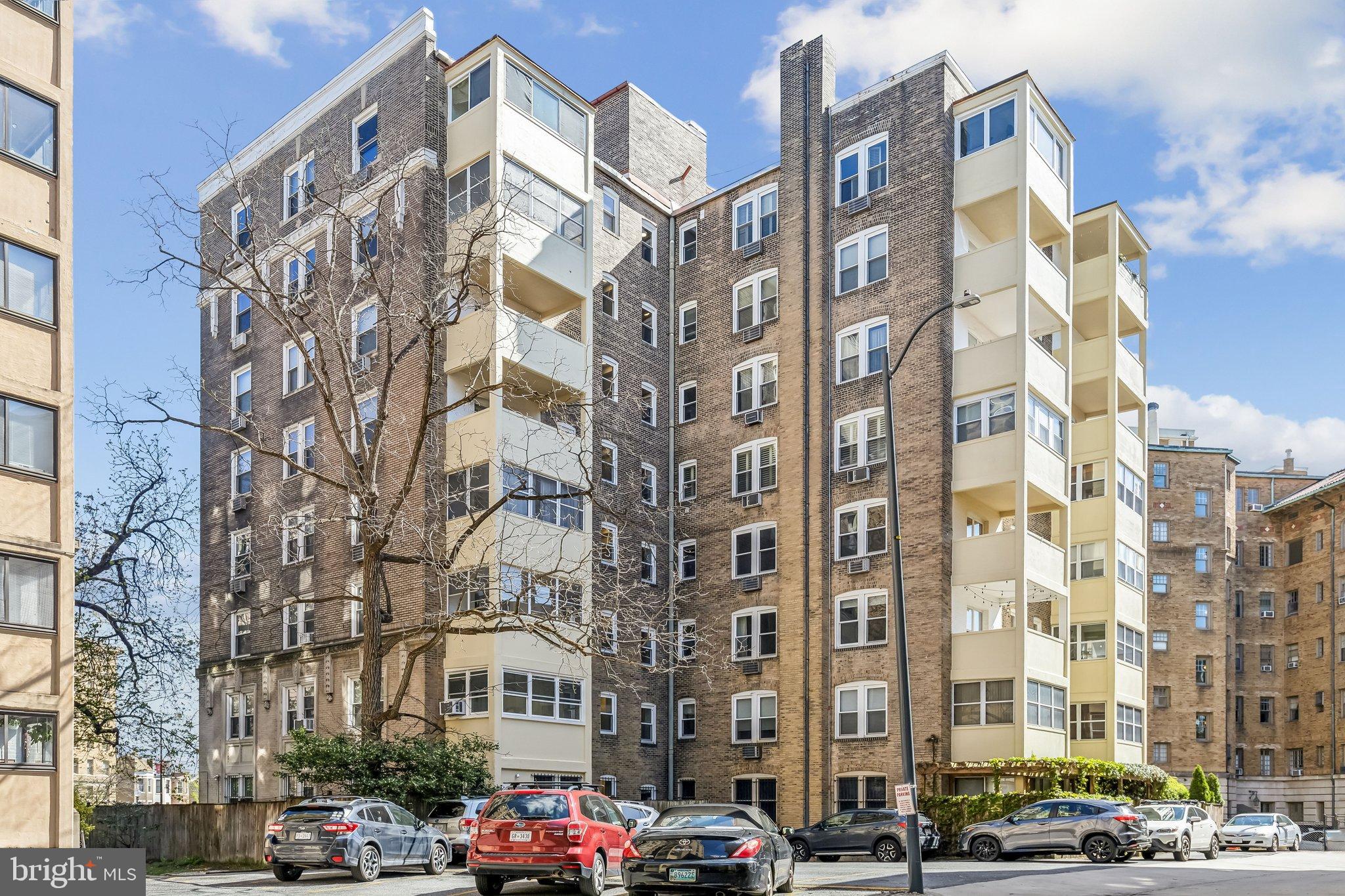 1901 Columbia Road Northwest, Unit 805 Washington, DC 20009 - Photo 33 of 37 a front view of a building