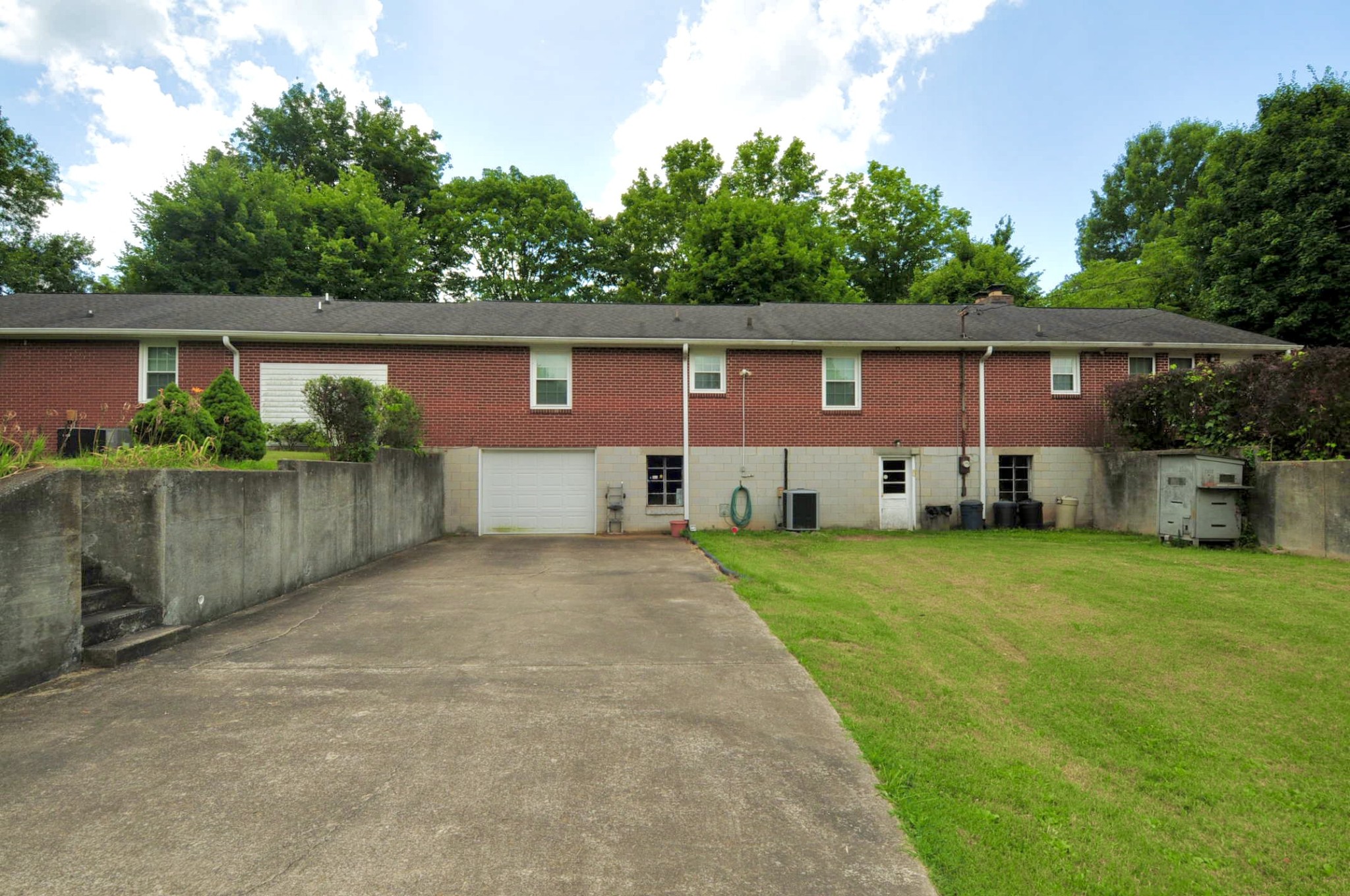 6881 Glidewell Road Cross Plains, TN 37049 - Photo 12 of 35