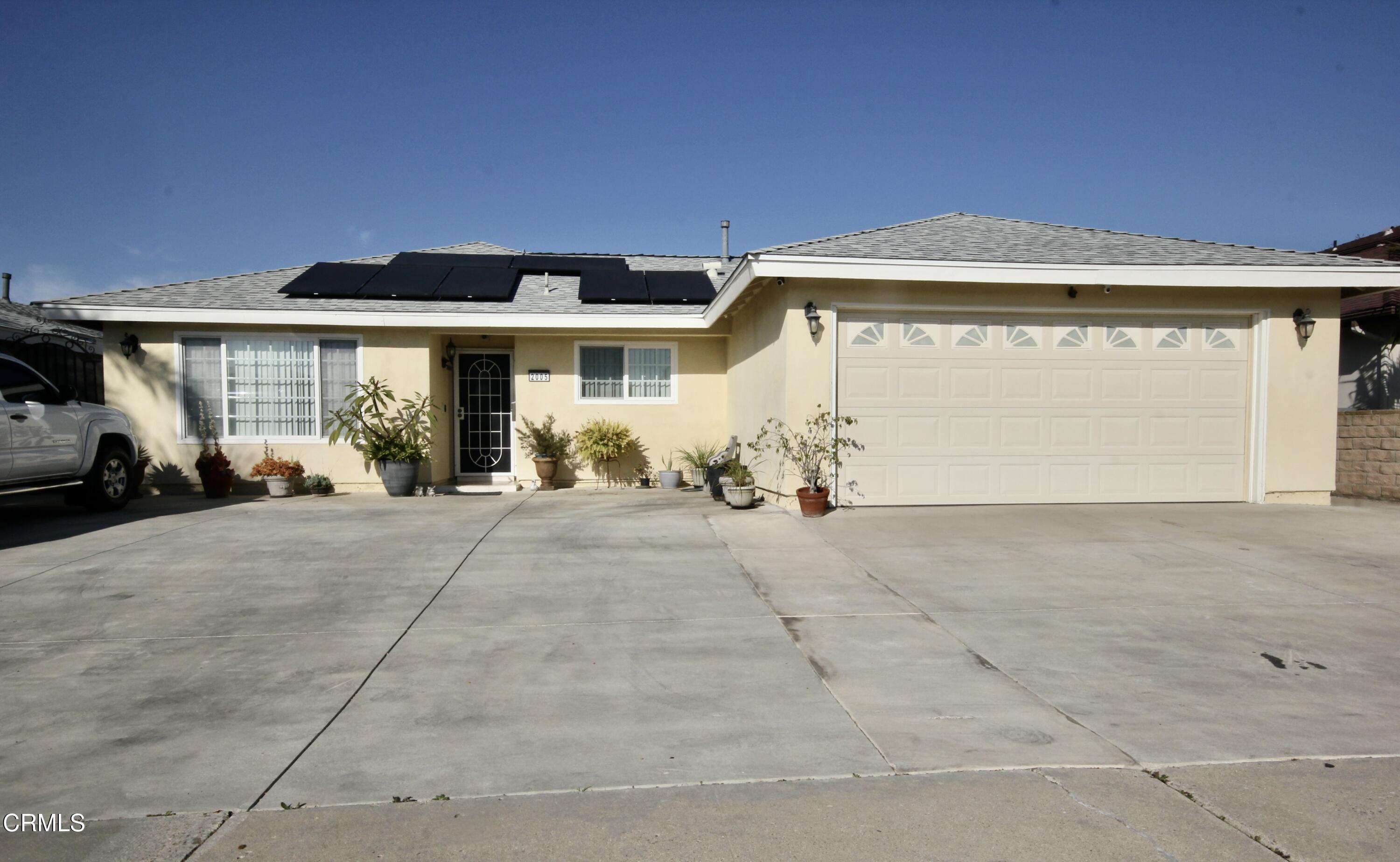 2005 Oneill Place Oxnard, CA 93033 - Photo 1 of 34 IMG_8545