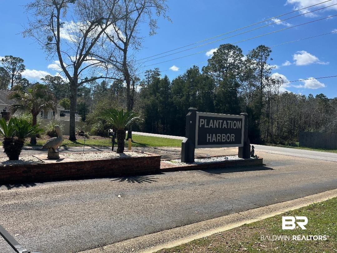 24711 County Road 20, Unit B7 Elberta, AL 36530 - Photo 25 of 28 Gated Entry