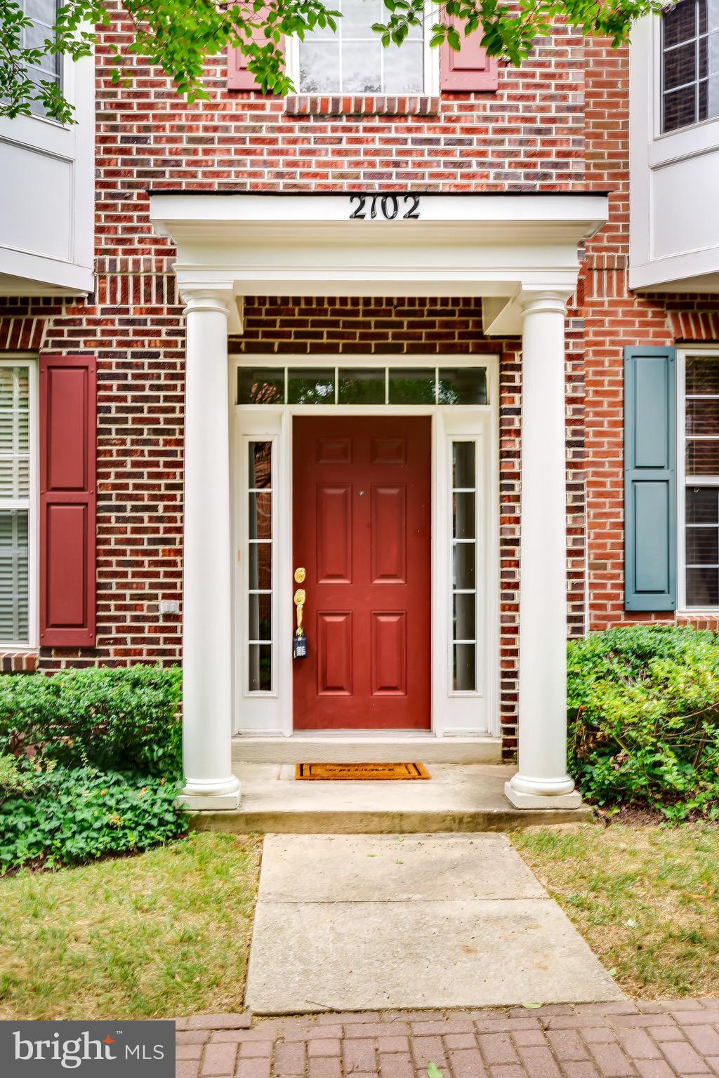 2102 Darcy Green Place Silver Spring, MD 20910 - Photo 2 of 36