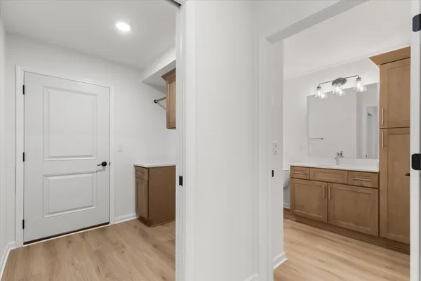 $399,900 | 516 Hunter Oaks Boulevard, Unit 802, Watertown, WI 53094