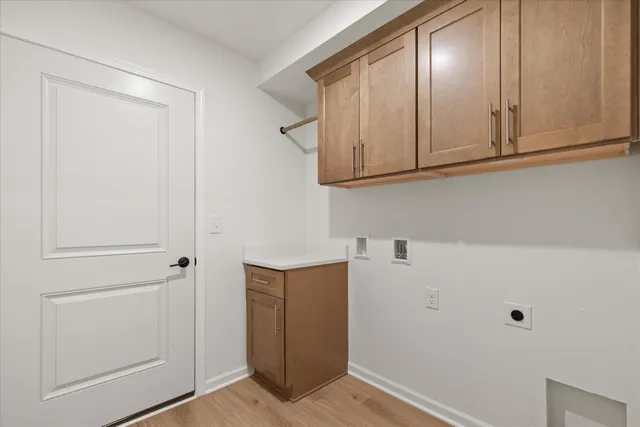 $399,900 | 516 Hunter Oaks Boulevard, Unit 802, Watertown, WI 53094