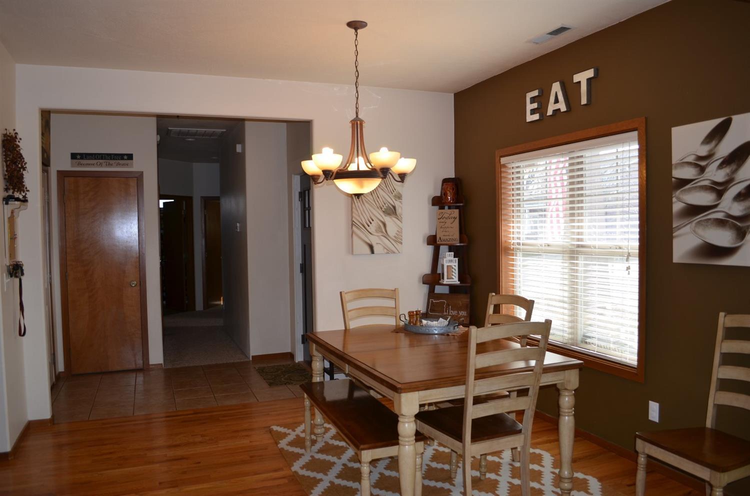 178 Alta Lane Central Point, OR 97502 - Photo 9 of 19 Additional Photo