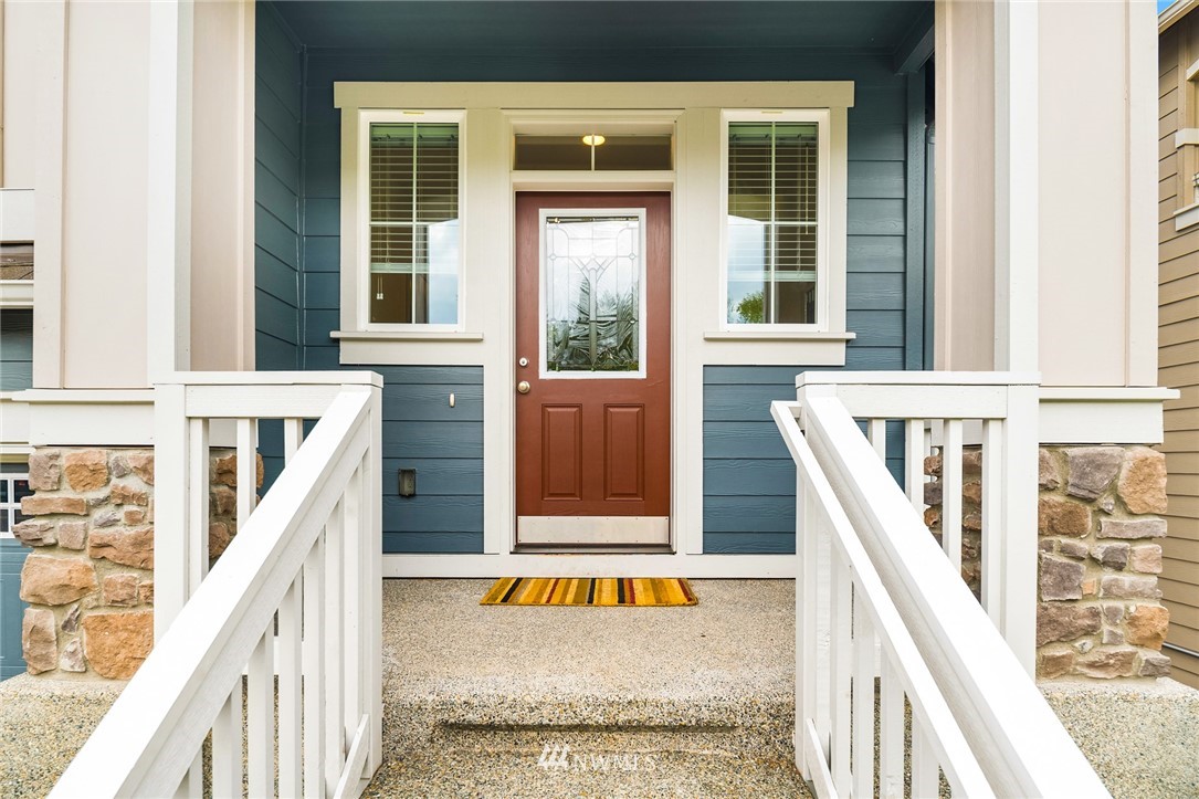 14108 163rd Place Southeast Renton, WA 98059 - Photo 3 of 27 Gallery Image 3