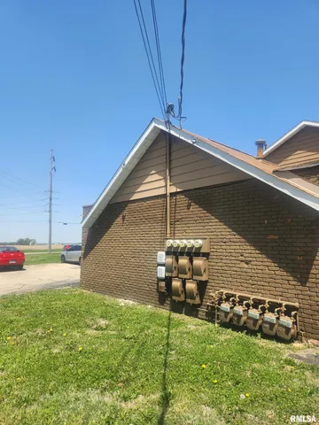 $569,000 | 19478 Springfield Road, Groveland, IL 61535