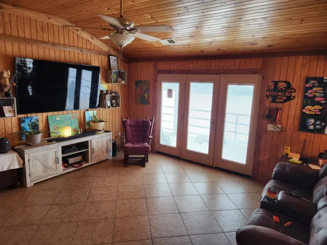 $372,500 | 255 Rock Pile Lane, Counce, TN 38326