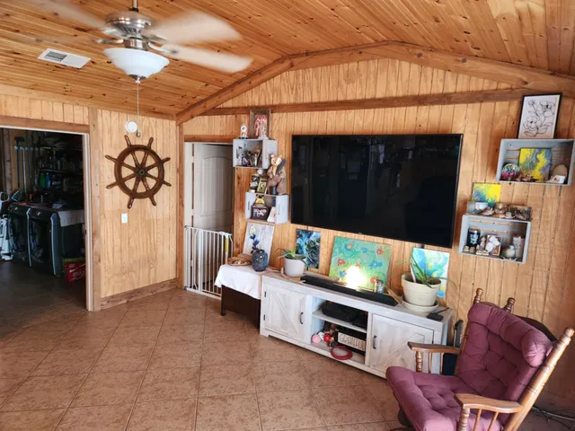 $372,500 | 255 Rock Pile Lane, Counce, TN 38326