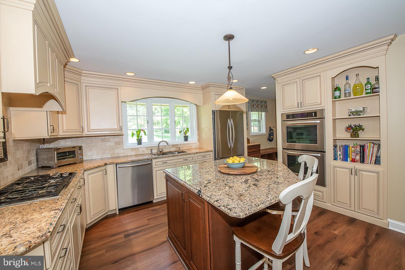 714 Woodcrest Road Wayne, PA 19087 - Photo 7 of 44 Updated Kitchen