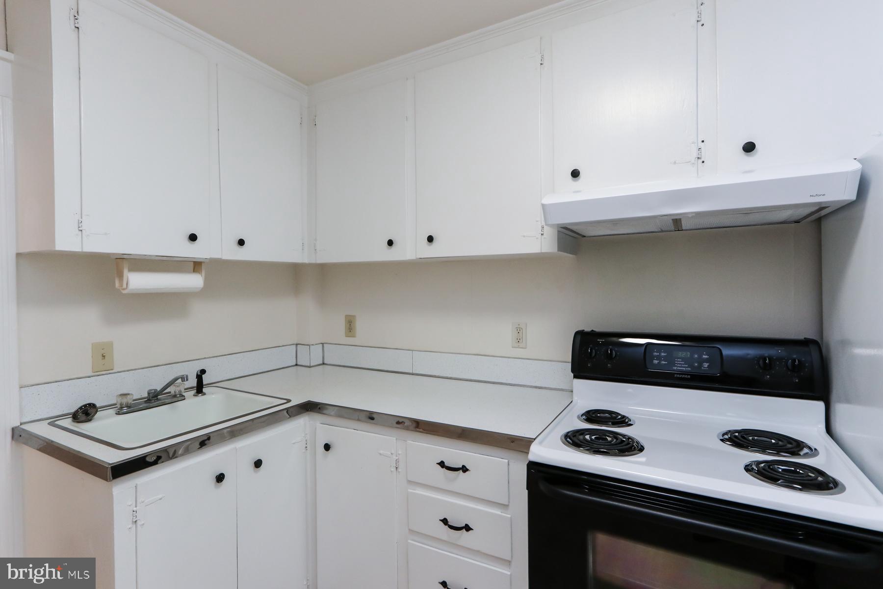 1055 South Main Road Vineland, NJ 08360 - Photo 11 of 61 Gallery Image 11