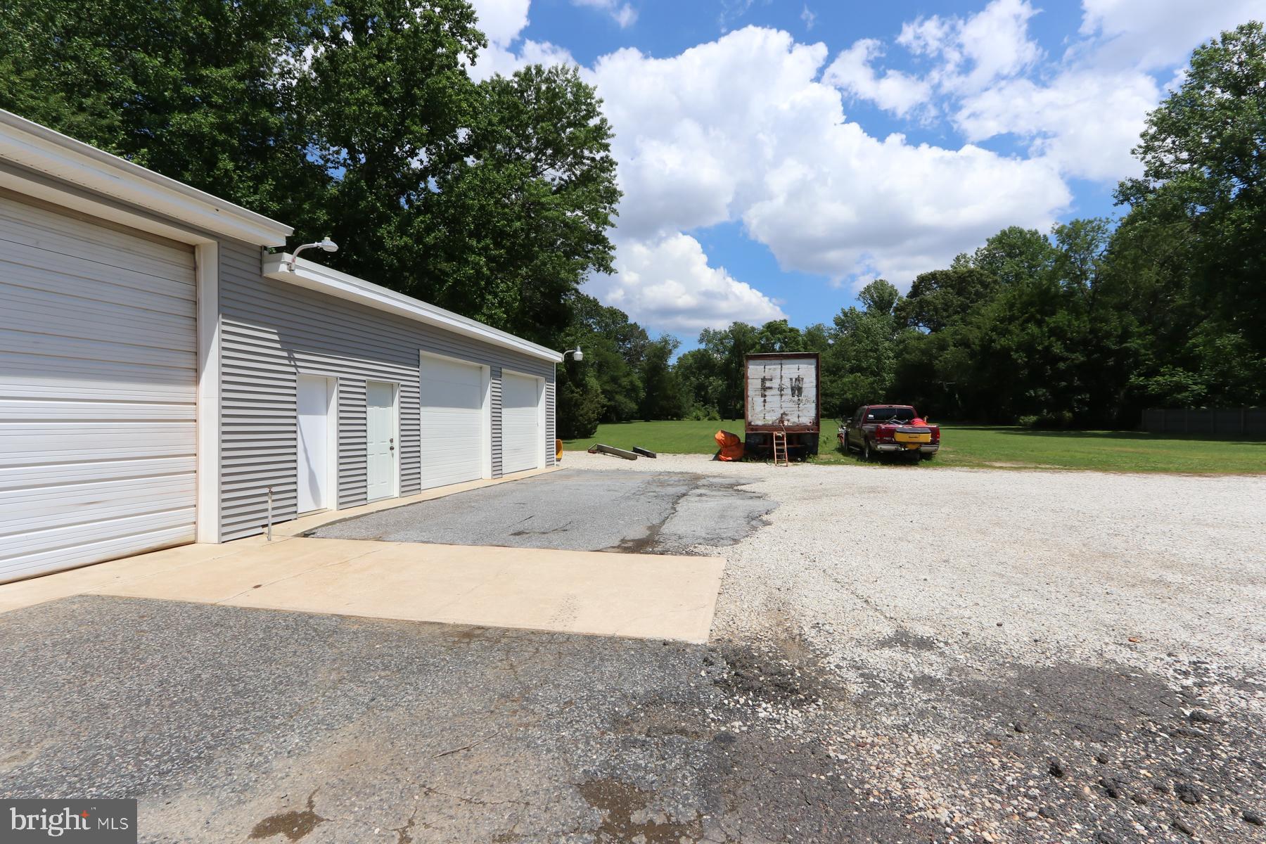 1055 South Main Road Vineland, NJ 08360 - Photo 3 of 61 Gallery Image 3