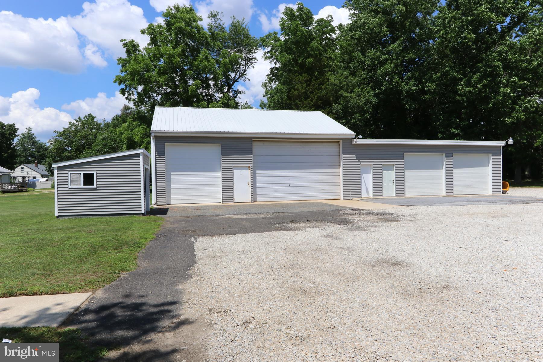 1055 South Main Road Vineland, NJ 08360 - Photo 4 of 61 Gallery Image 4