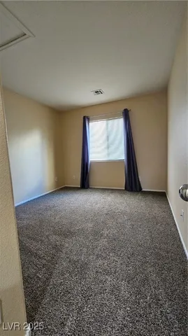 $1,900 | 10614 West Gilmore Avenue, Las Vegas, NV 89129