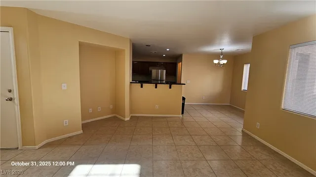 $1,900 | 10614 West Gilmore Avenue, Las Vegas, NV 89129