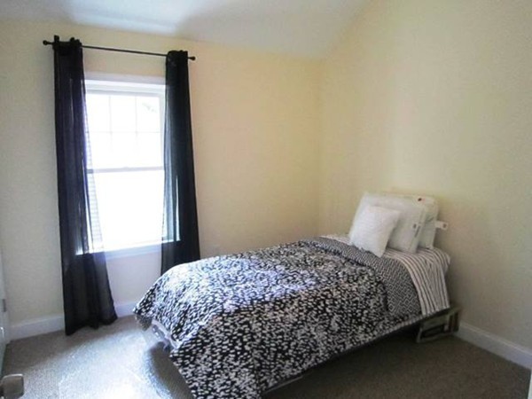 82 Mayall Road Waltham, MA 02453 - Photo 10 of 30 Gallery Image 10