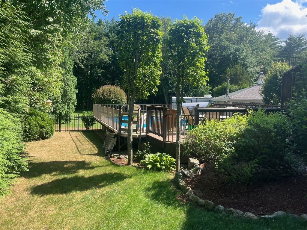 459 North Street Georgetown, MA 01833 - Photo 39 of 42