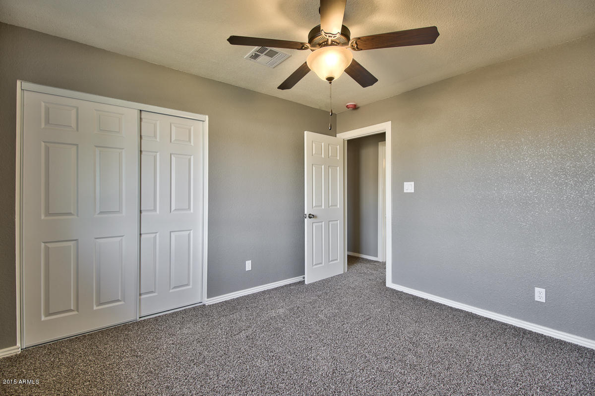 3109 West Calavar Road Phoenix, AZ 85053 - Photo 24 of 30 1--20