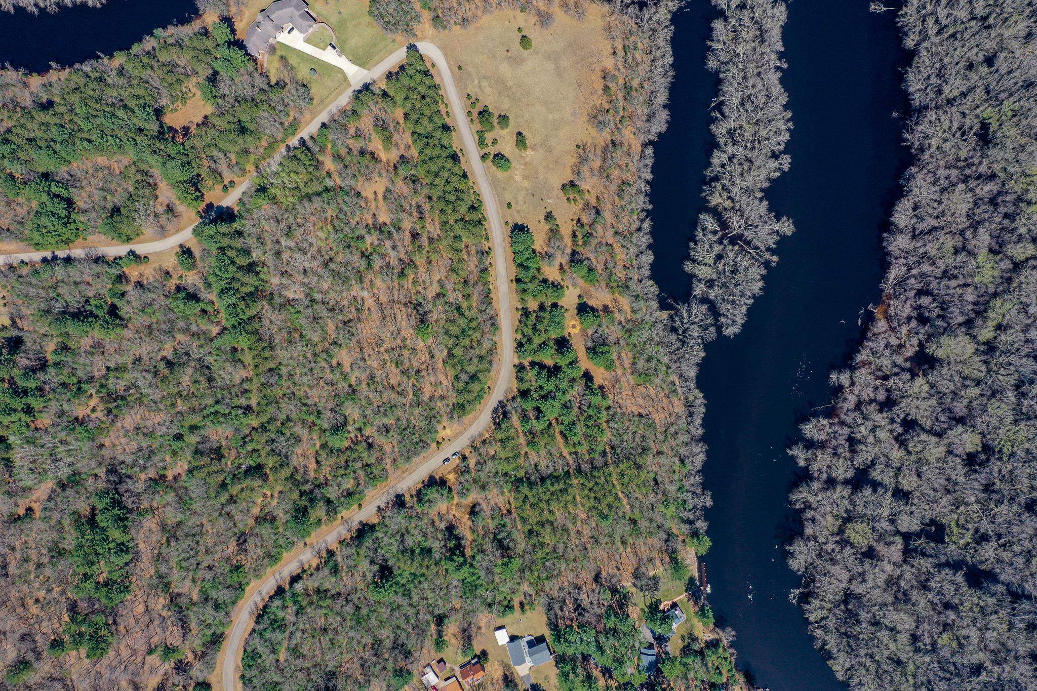 N2759 Ona Pines Road, Unit 7 Weyauwega, WI 54983 - Photo 4 of 7