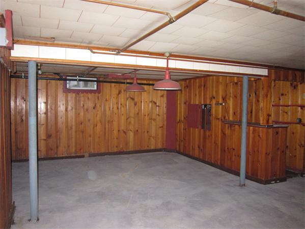 76 Ridgewood Drive Russell, MA 01071 - Photo 21 of 30 a view of a garage