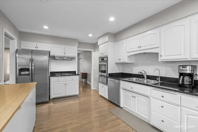 $2,795 | 1104 North Brainard Street, Naperville, IL 60563