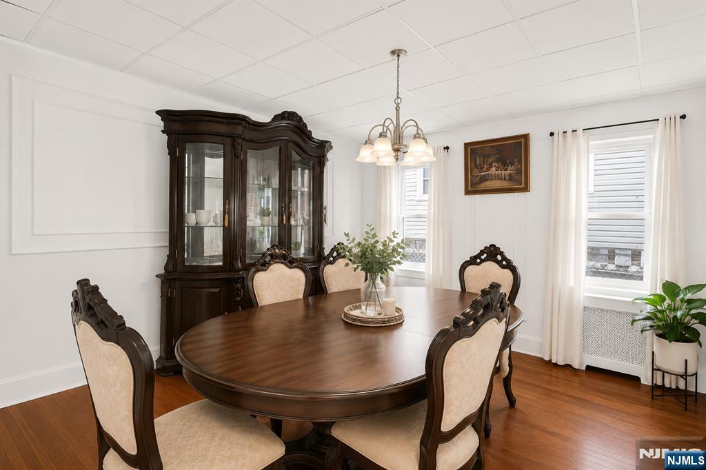 41 Berkeley Place Bloomfield, NJ 07003 - Photo 5 of 30